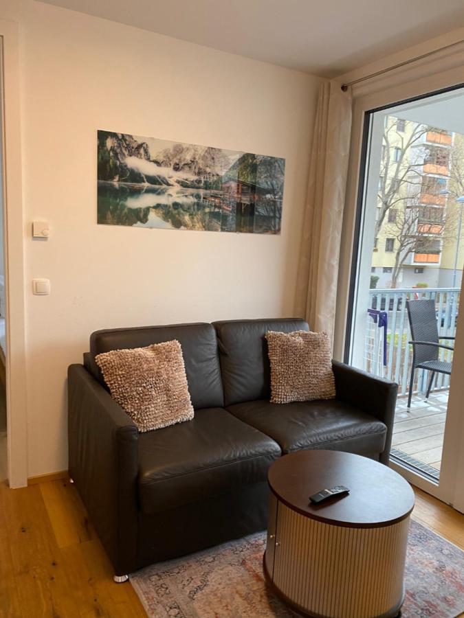 Modern Apartment With Balcony Near City Center Wien Eksteriør billede